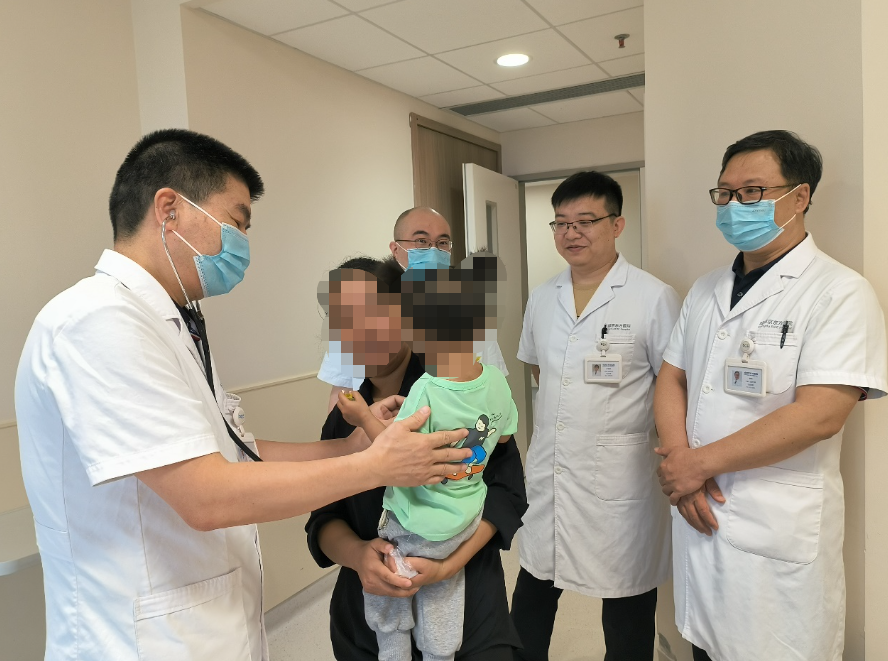 命悬一线，紧急手术！成都京东方医院成功救治复杂先心病女童