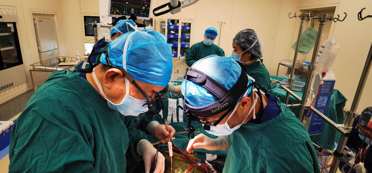 命悬一线，紧急手术！成都京东方医院成功救治复杂先心病女童