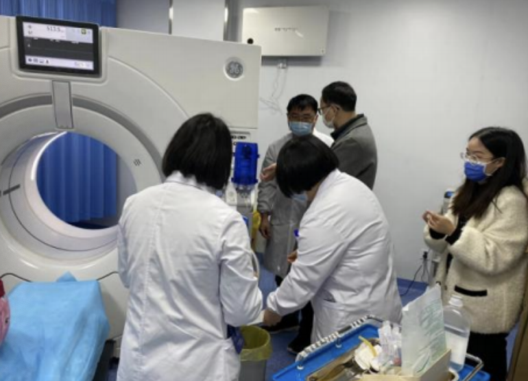 百家商会进黄冈：招大引强，一脉阳光助力黄冈按下区域医疗发展「快进键」