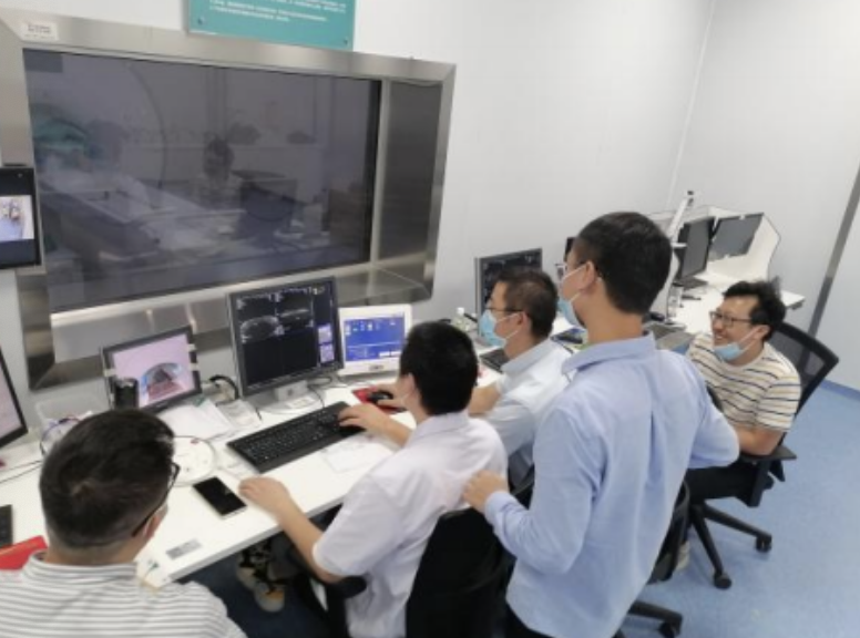 百家商会进黄冈：招大引强，一脉阳光助力黄冈按下区域医疗发展「快进键」