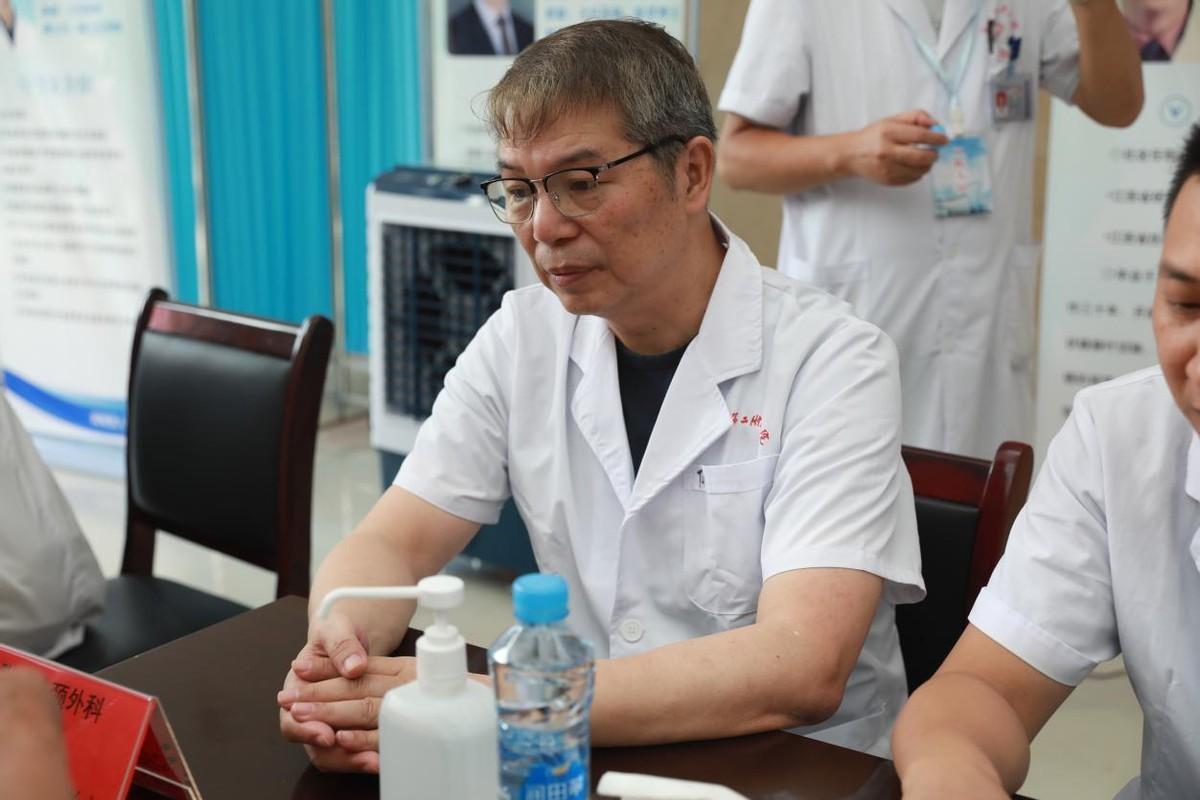 南昌大学二附院与南城县人民医院签约紧密型医联体