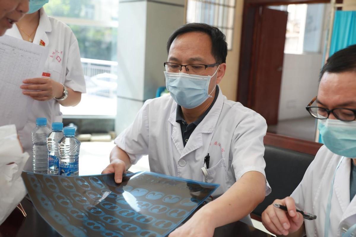 南昌大学二附院与南城县人民医院签约紧密型医联体