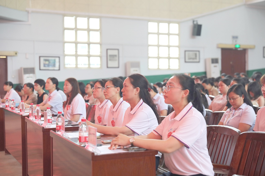 广西壮族自治区南溪山医院成功举办伤口、造口和失禁护理学习班