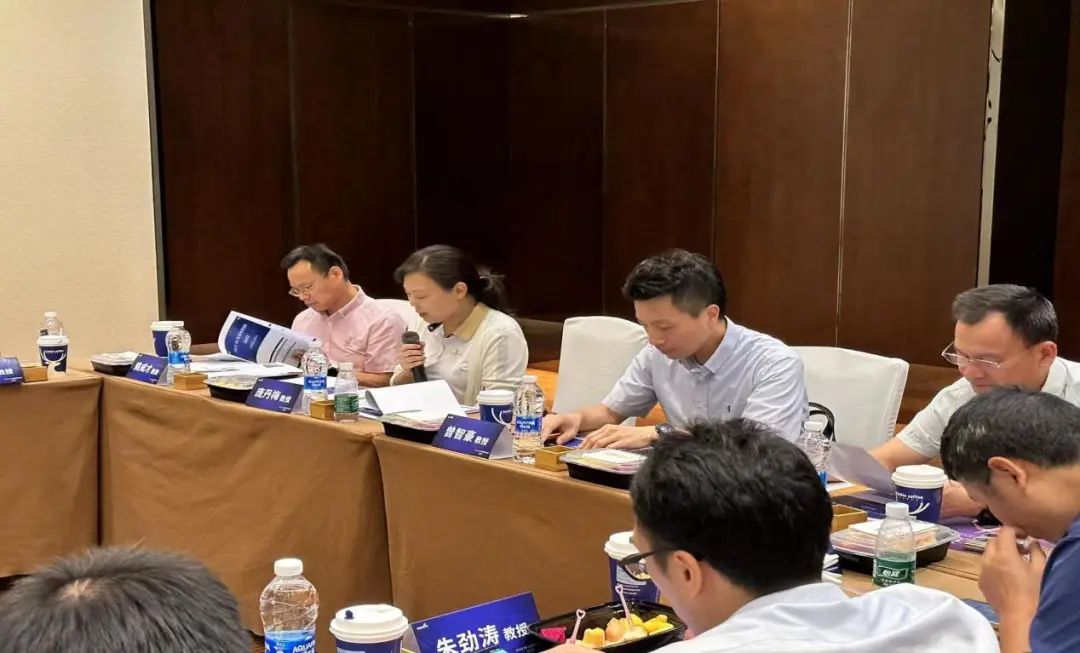 大咖齐聚，共话乳腺癌前沿诊疗——全国乳腺癌诊疗指南巡讲会佛山站开讲！