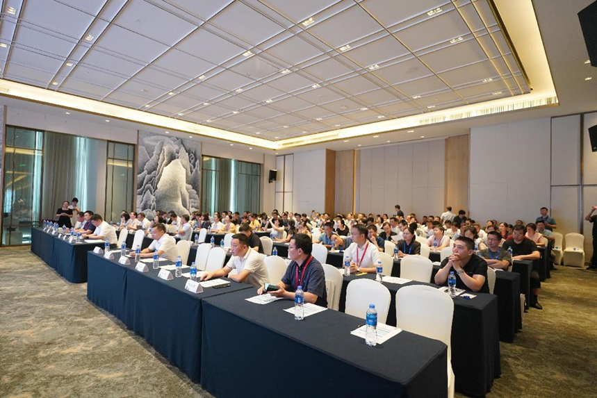 江西省医院协会医疗质量安全专业委员会第三届委员会成立大会暨医疗法制专业委员会第二届委员会成立大会顺利召开