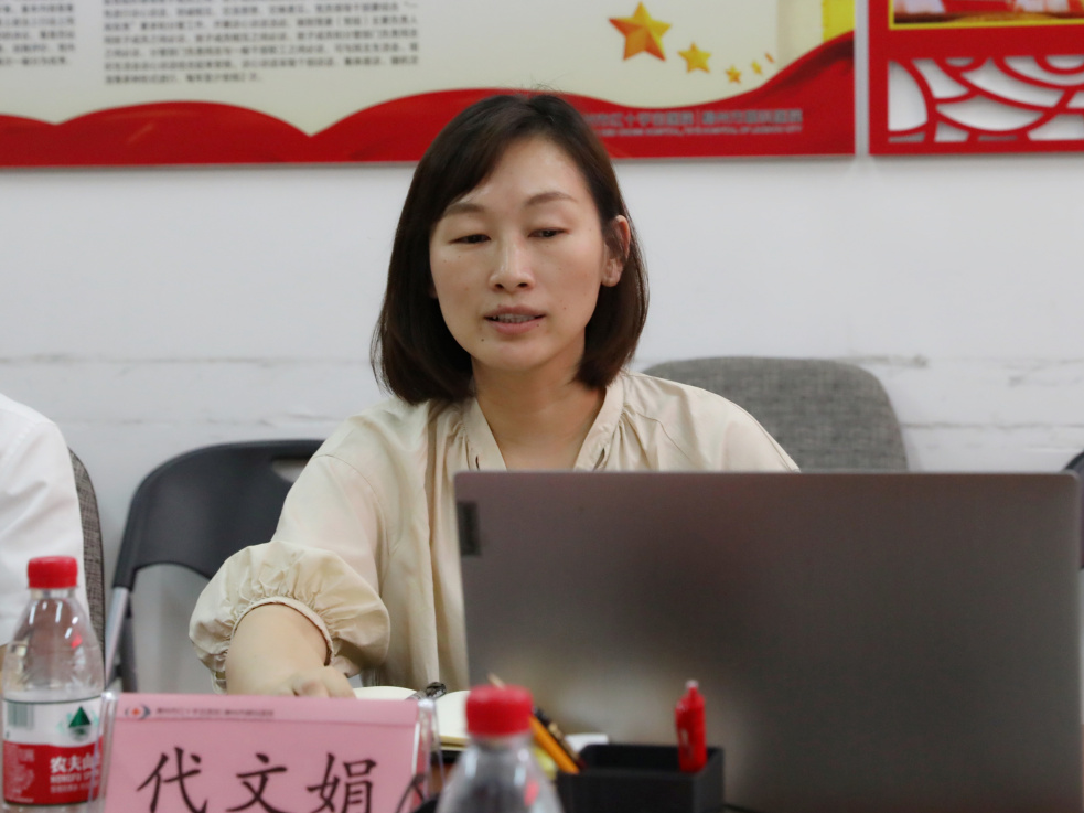 柳州市科技局领导莅临柳州市红十字会医院开展调研指导工作