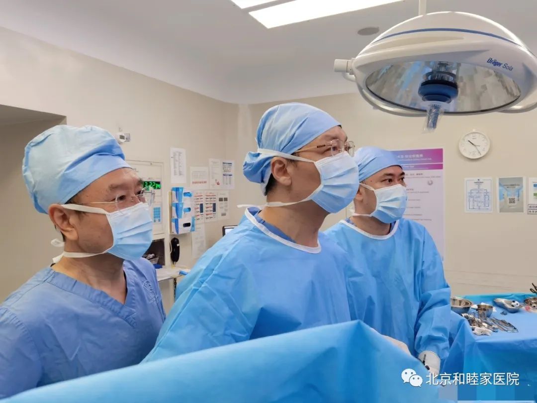 胆囊结石掉落堵胆管出口，和睦家打破传统「双镜联合」解危情