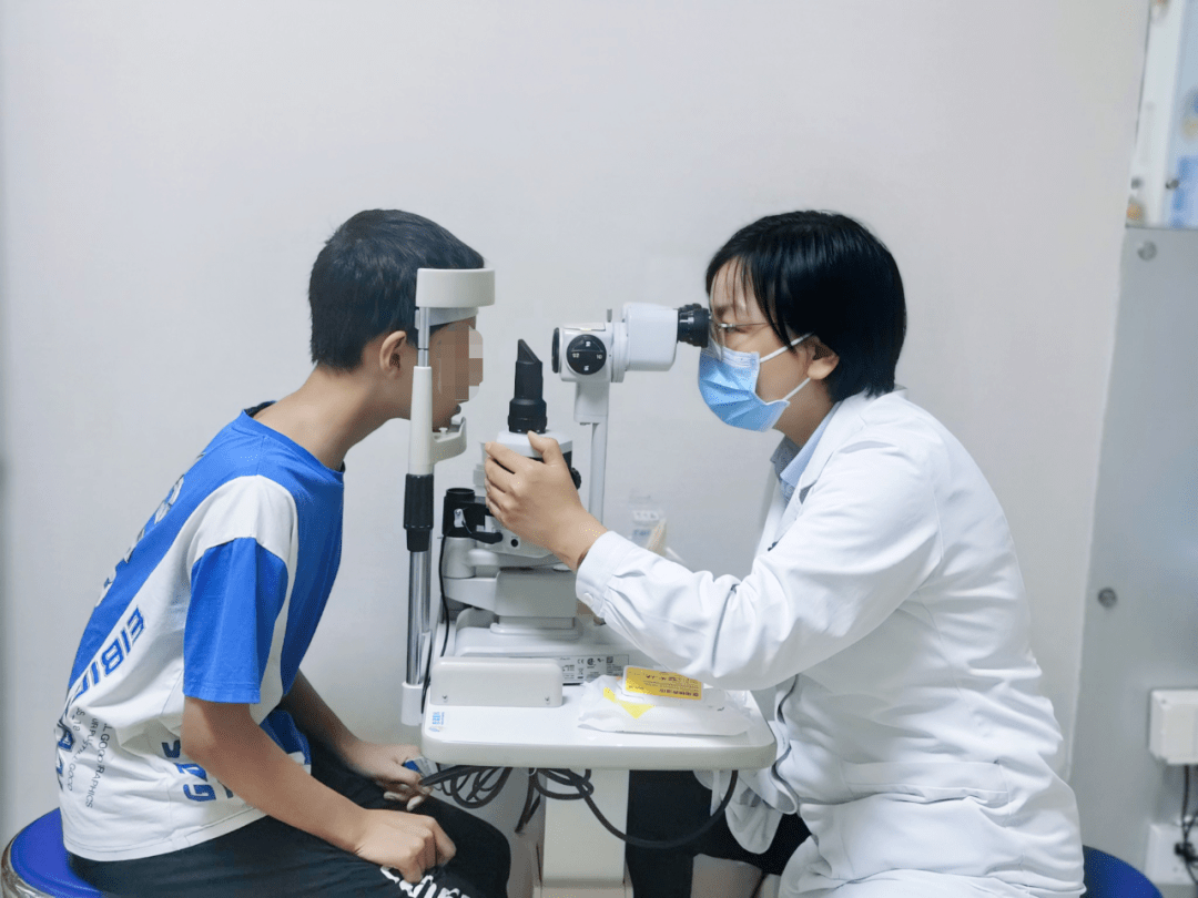 夏日炎炎，如何做好近视防控？武汉普瑞眼科医生来支招！