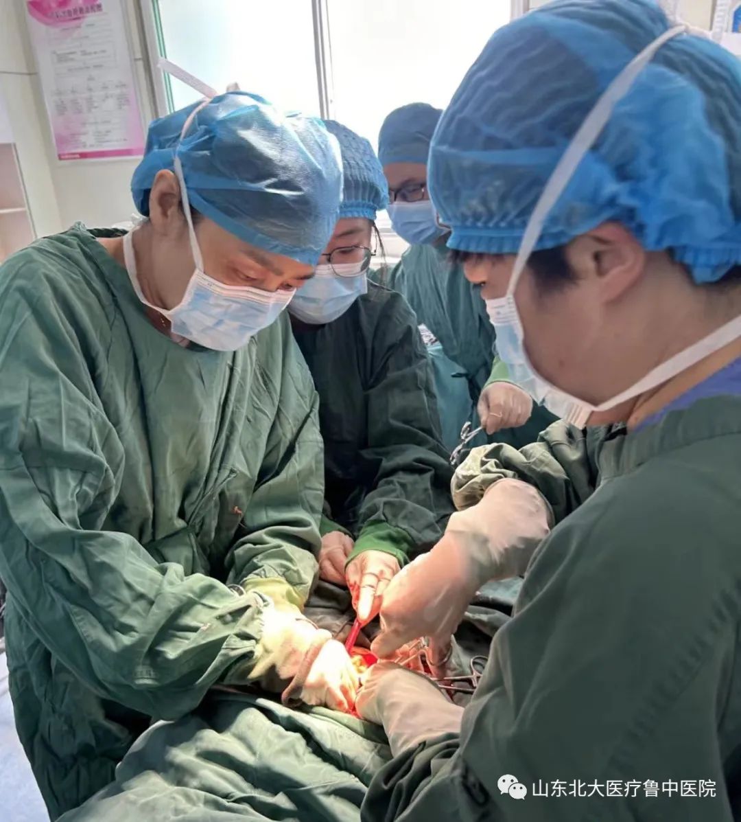 胎盘早剥面积达三分之一!北大医疗鲁中医院 13 分钟就地急救转危为安