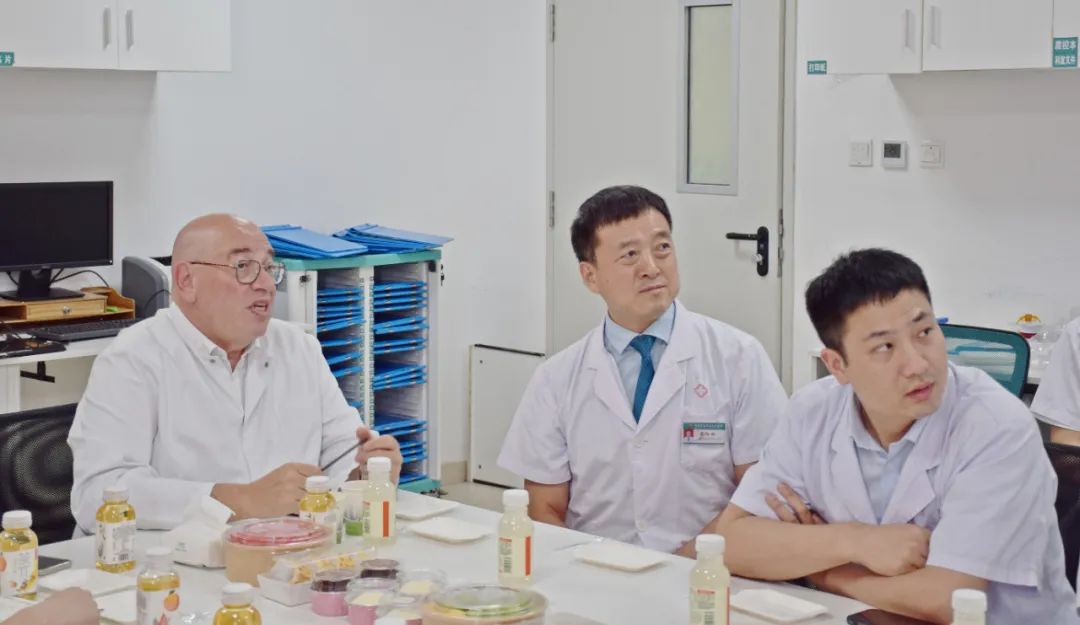 德国脊柱大师在河南省直第三人民医院