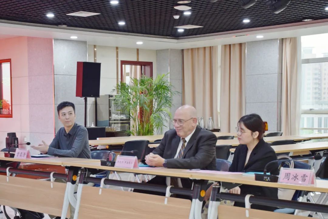 德国脊柱大师在河南省直第三人民医院
