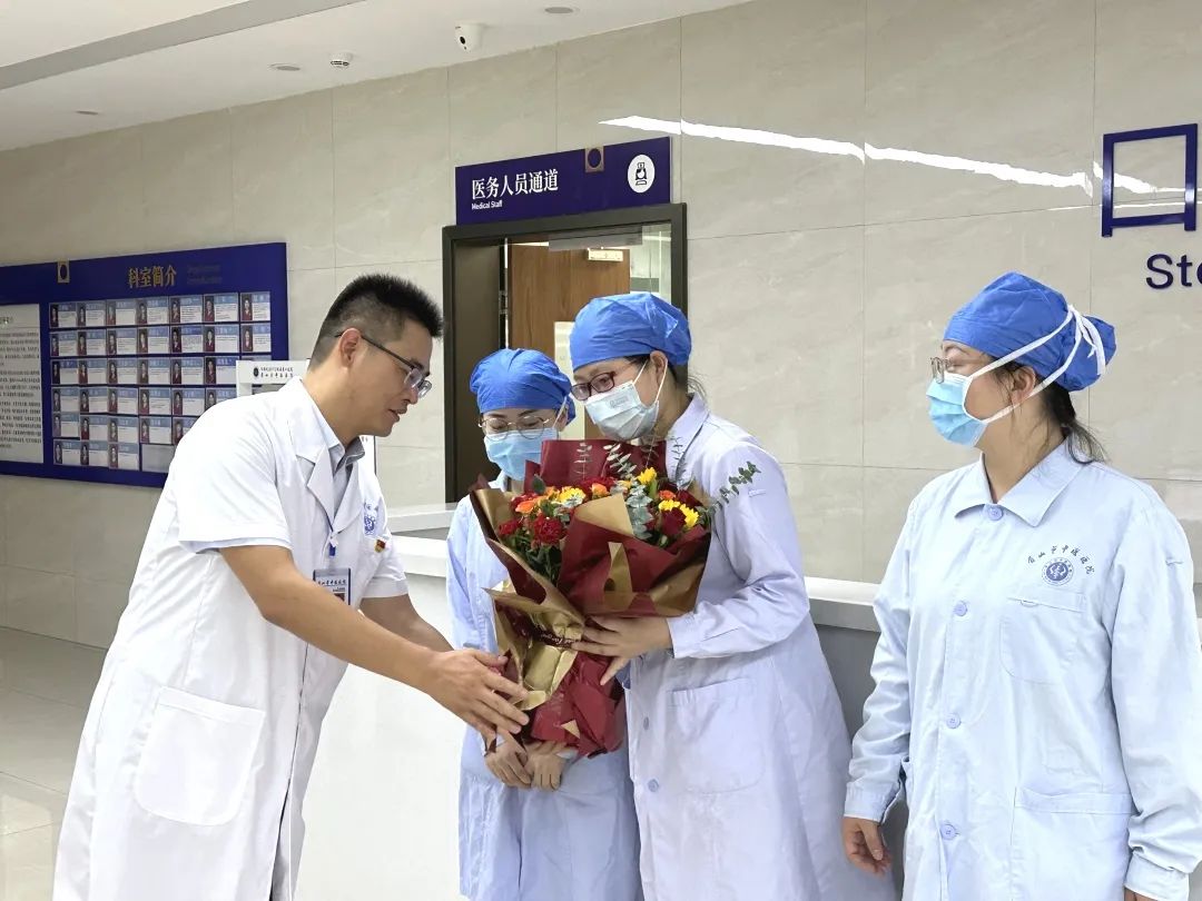 如果用仙剑的方式打开医师节……