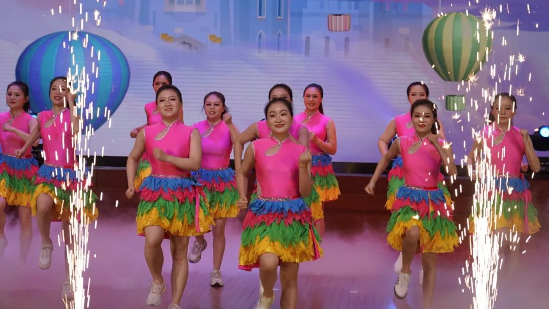 医师节，致敬了不起的你们！