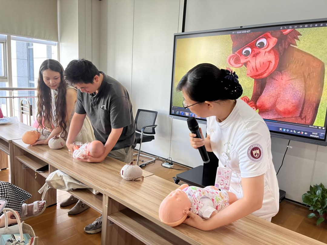 西北妇女儿童医院开展母乳喂养周系列活动
