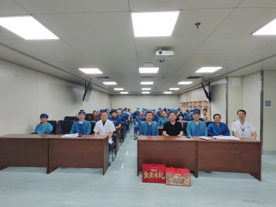 西安交通大学第一附属医院第六届中国医师节庆祝暨表彰大会倾情举办