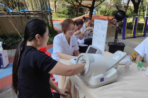 南昌健康管理中心走进社区，倾听百姓声音