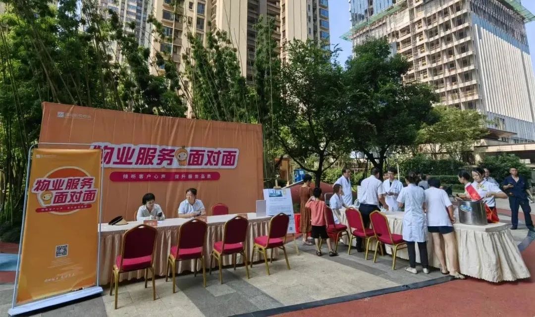 南昌健康管理中心走进社区，倾听百姓声音