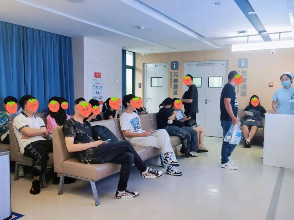 高度近视能做近视手术吗?武汉普瑞眼科医院关念主任在线讲解