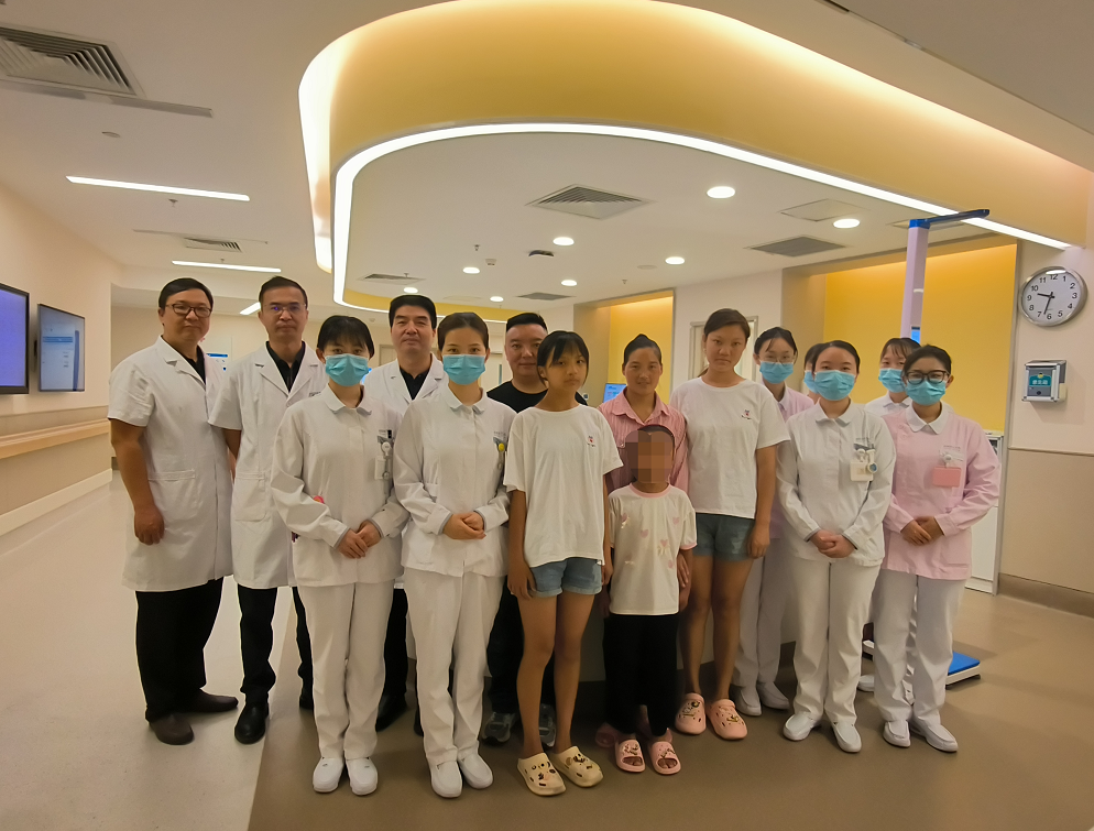 成都北京专家携手「补心」 ，成功挽救「无脉女孩」