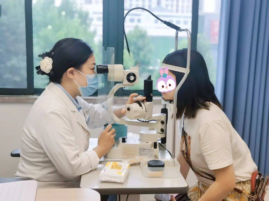 ICL 人工晶体可以在眼睛里维持多久？武汉普瑞眼科医院医生为您回答