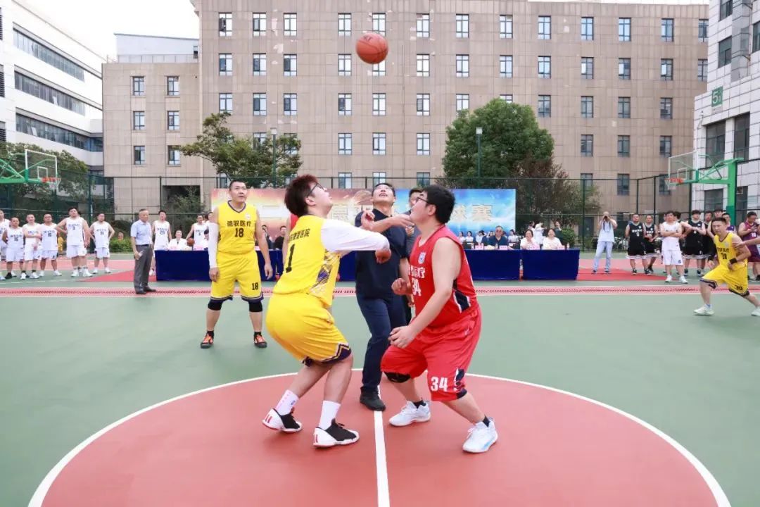 迎「篮」而上，「医」路向前：第二届「德驭杯」篮球赛超燃开赛！