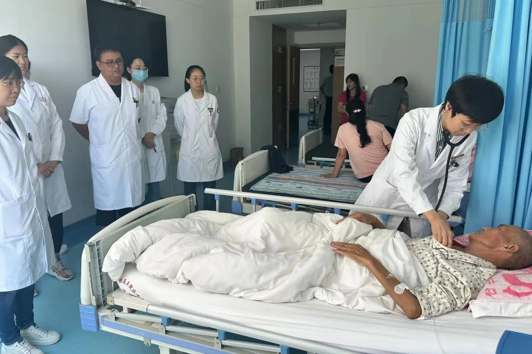 延安市中医医院（北京大学第三医院延安分院）肾病科成功救治 ANCA 相关性血管炎肾损伤患者