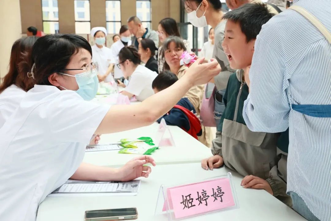 预防出生缺陷，科学健康孕育：延安市中医医院开展「预防出生缺陷日」系列宣传活动