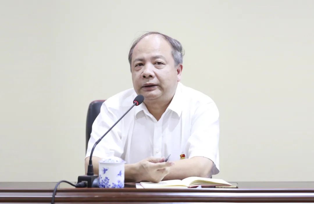 九江市第一人民医院传达学习中央、省委、市委主题教育动员部署会议精神