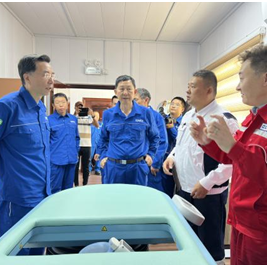 中国海洋石油集团有限公司党组书记、董事长汪东进一行莅临米桑油田区域健康服务中心调研指导