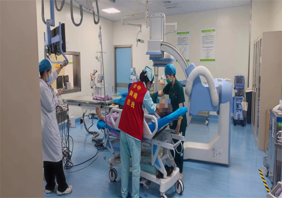 双节有「医」靠,守护不停歇