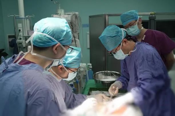 中秋假期生命接力！厦门大学翔安医院儿童肝移植绿色通道成功启动