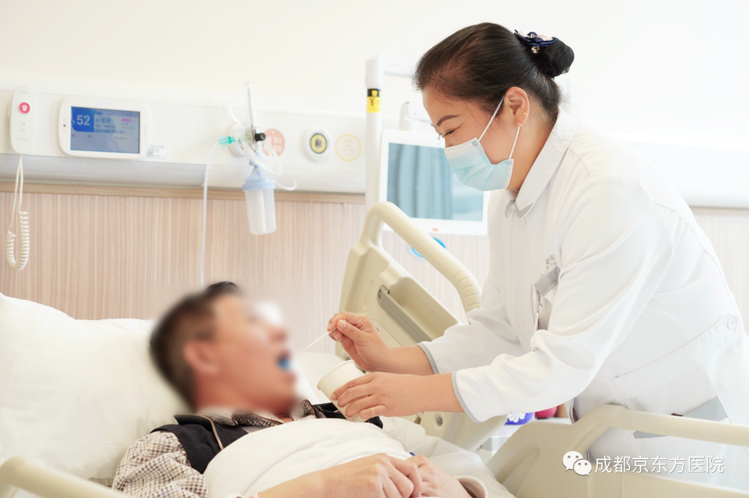 成都京东方医院荣膺「老人就医友好医院」：尊老爱老，我们在行动！
