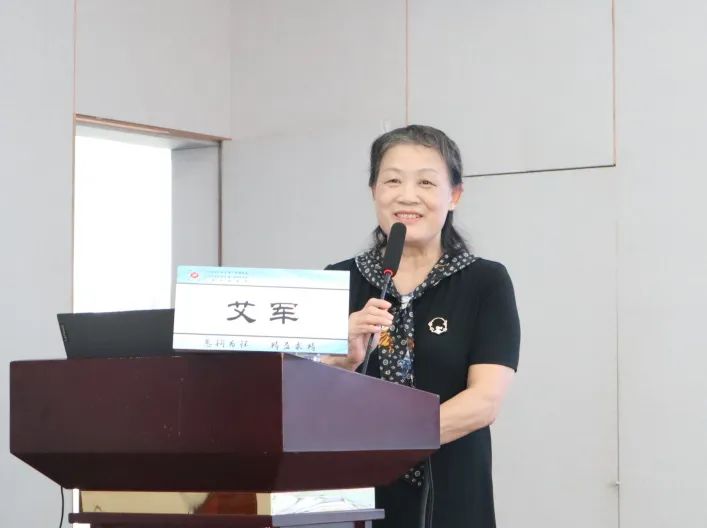 婴童经方传承与创新实践交流大会暨广西名中医李伟伟教授学术经验研讨班顺利举办