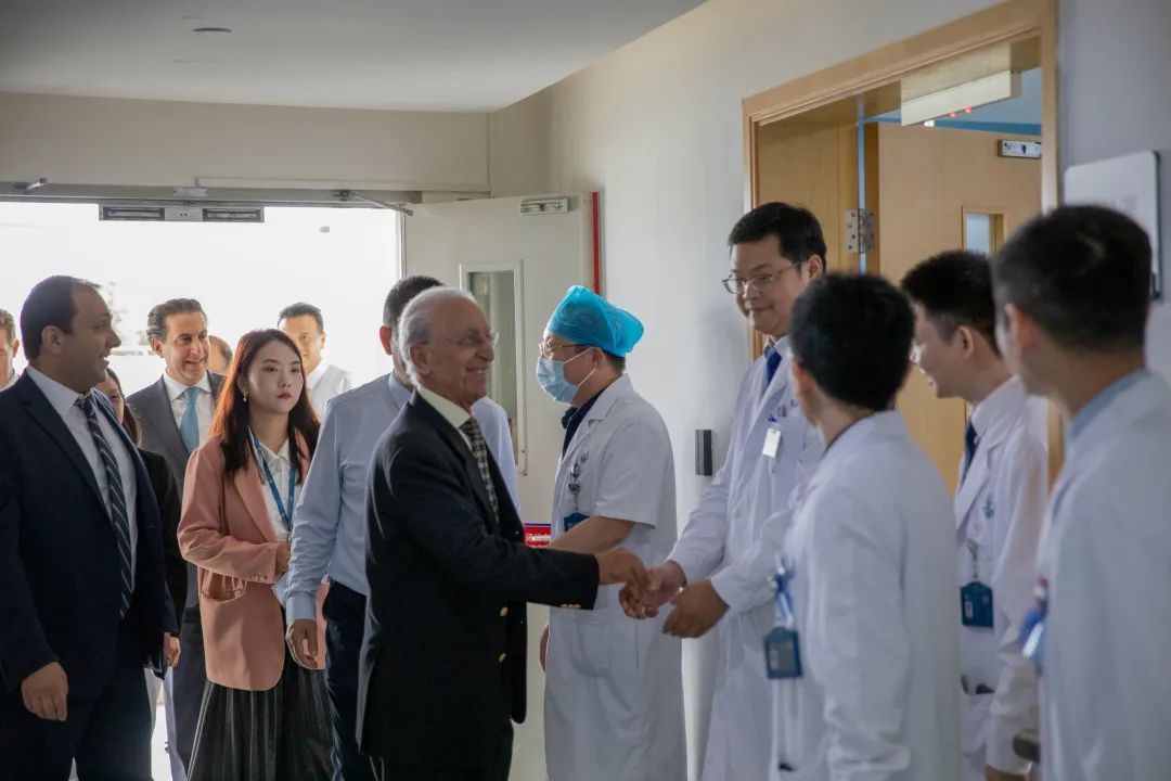 交流互鉴,共赴未来丨马吉德·萨米教授一行到访萨米医疗