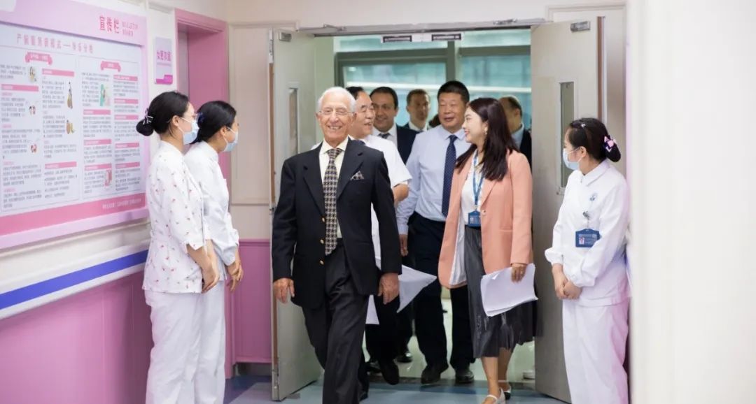 交流互鉴,共赴未来丨马吉德·萨米教授一行到访萨米医疗