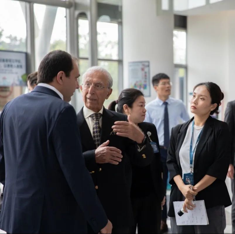 交流互鉴,共赴未来丨马吉德·萨米教授一行到访萨米医疗