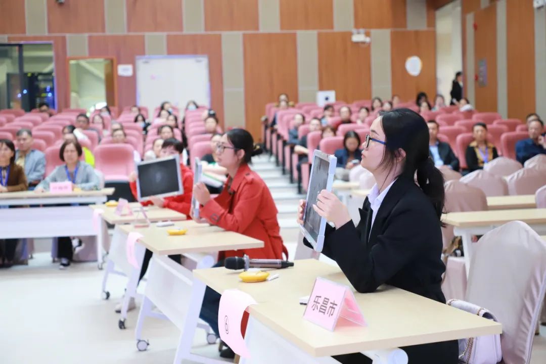 技能竞赛：砺妇幼健康技能精兵，筑善美韶关职业工匠