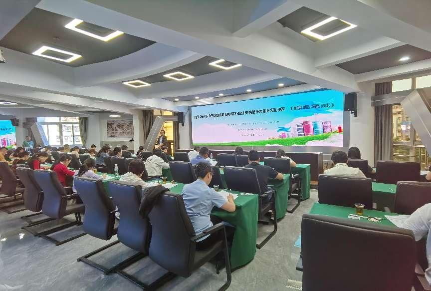 技能竞赛：砺妇幼健康技能精兵，筑善美韶关职业工匠