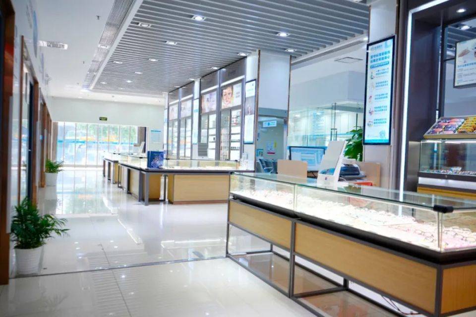 每天 2 个小时户外活动，眼睛会发生什么变化？武汉普瑞眼科医生在线讲解