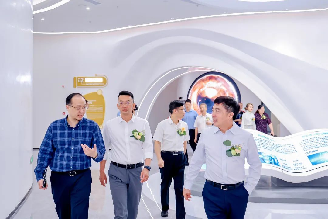 广州黄埔银海眼科医院隆重举办开业庆典，中西医结合助力眼健康事业发展