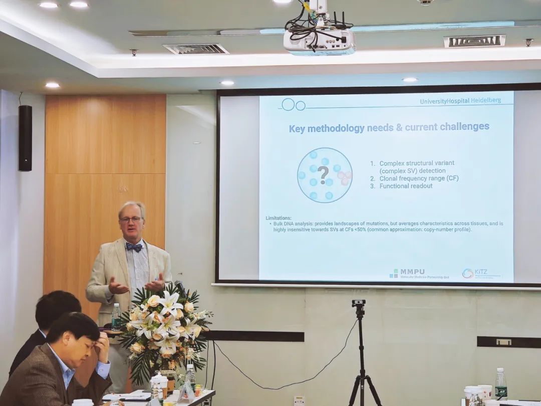 国际知名血液病专家 Andreas E.Kulozik 教授受邀来北京高博博仁医院参观交流