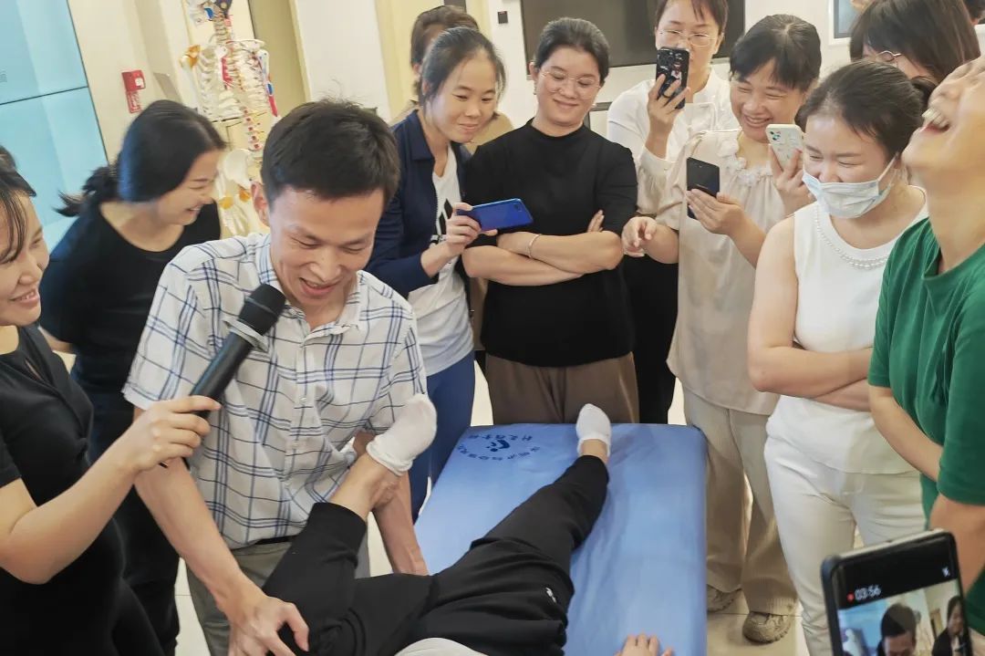 第三十三期产后康复指导师（盆底与骨盆康复）培训班顺利举办