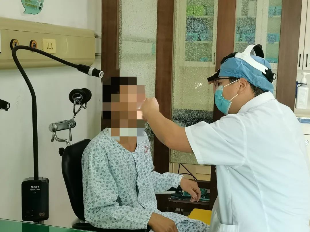 邀请中山一院专家技术指导，佛山市三水区人民医院顺利开展首例「鼻咽巨大纤维血管瘤切除术」