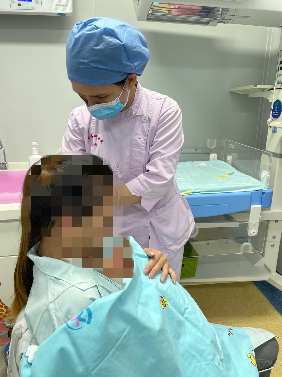 巴掌婴儿 55 天苦难之旅， 佛山市三水区人民医院高质量救治新模式保驾护航