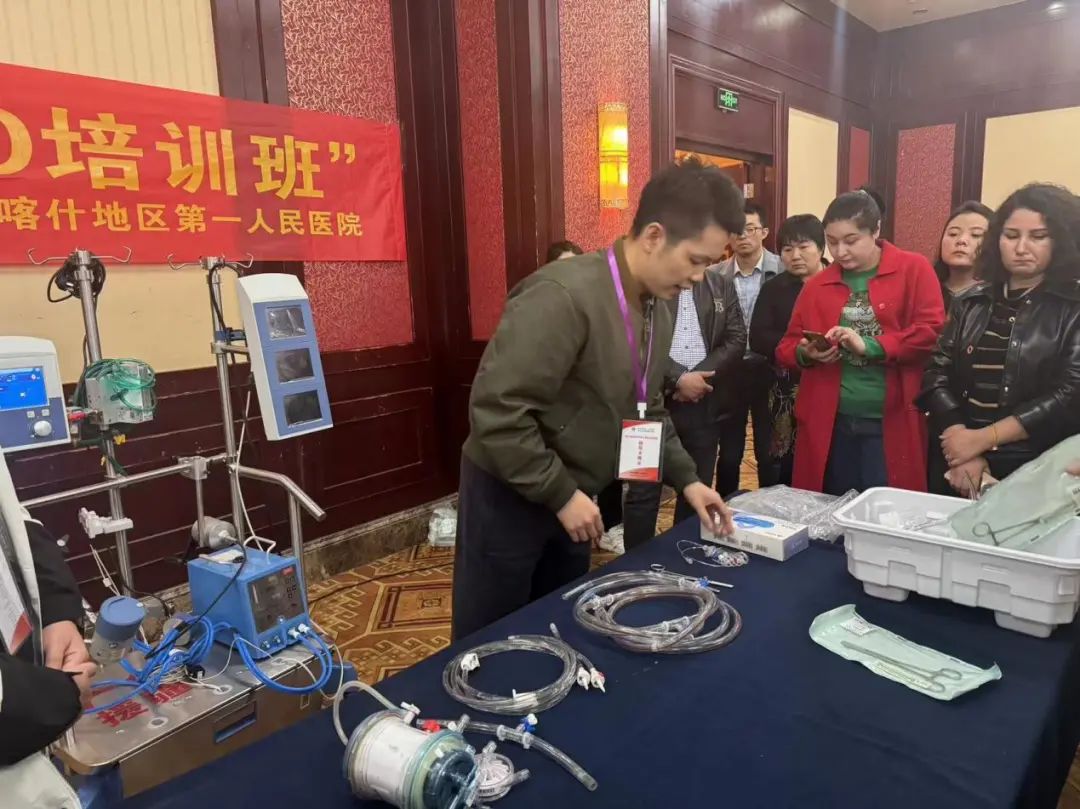 援疆手记 | 黄子权：将 ECMO 技术和经验带到天山脚下