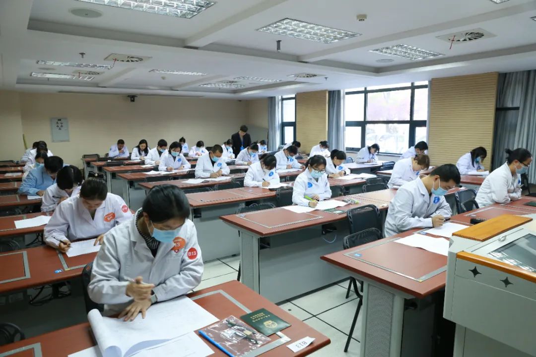 西安市中药调剂职业技能竞赛圆满完成