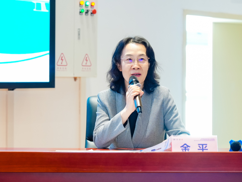第四届妇科微无创技术与快速康复暨妇产科临床研究与转化及热点问题暨妇幼微创专业技术普及基地宫腔镜诊治技术研讨会圆满落幕