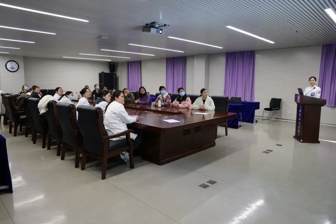 南京市心血管护理、新生儿护理、社区护理专科护士在南京江北医院实践基地全员结业