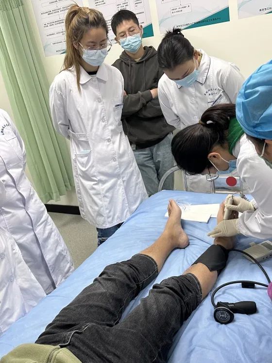 南京市心血管护理、新生儿护理、社区护理专科护士在南京江北医院实践基地全员结业