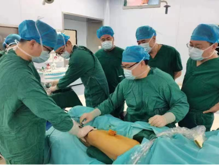 62 岁老人腿上爬满「蚯蚓」？你也有可能被盯上，快自查！